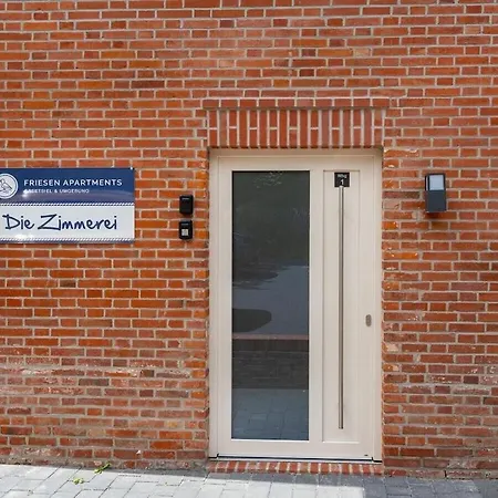With 2 Bedrooms *